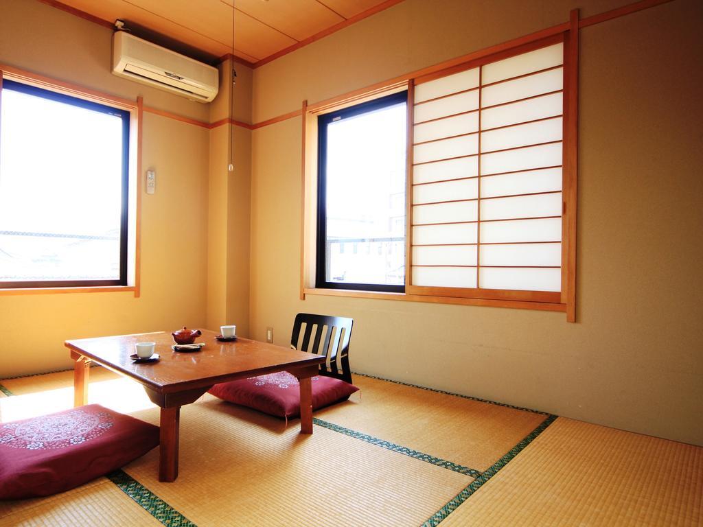 Asahi Club Hotel Chikuma Exterior photo