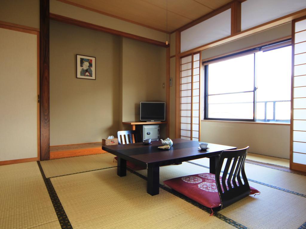 Asahi Club Hotel Chikuma Exterior photo